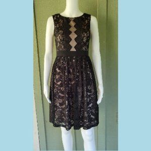 LONDON STYLE Black Lace Dress 2P Petite 2